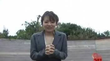 Japanese girl farts on the street 2